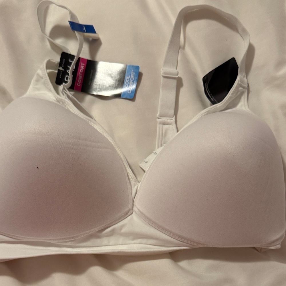 Bali Comfort Revolution Wireless Bra - White (Size XL)